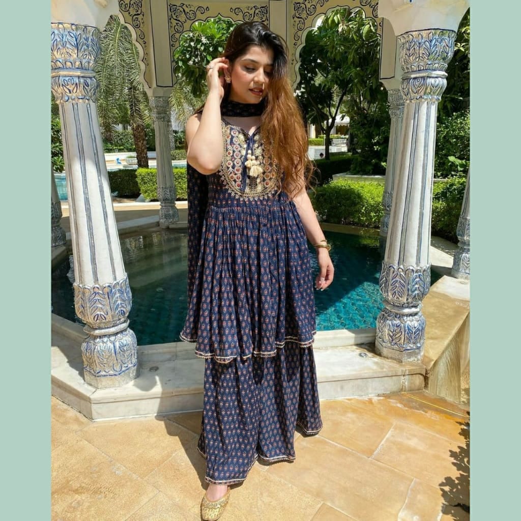 PROCION PRINT RAYON  SLEEVELESS KURTI WITH SHARARA AND DUPATT