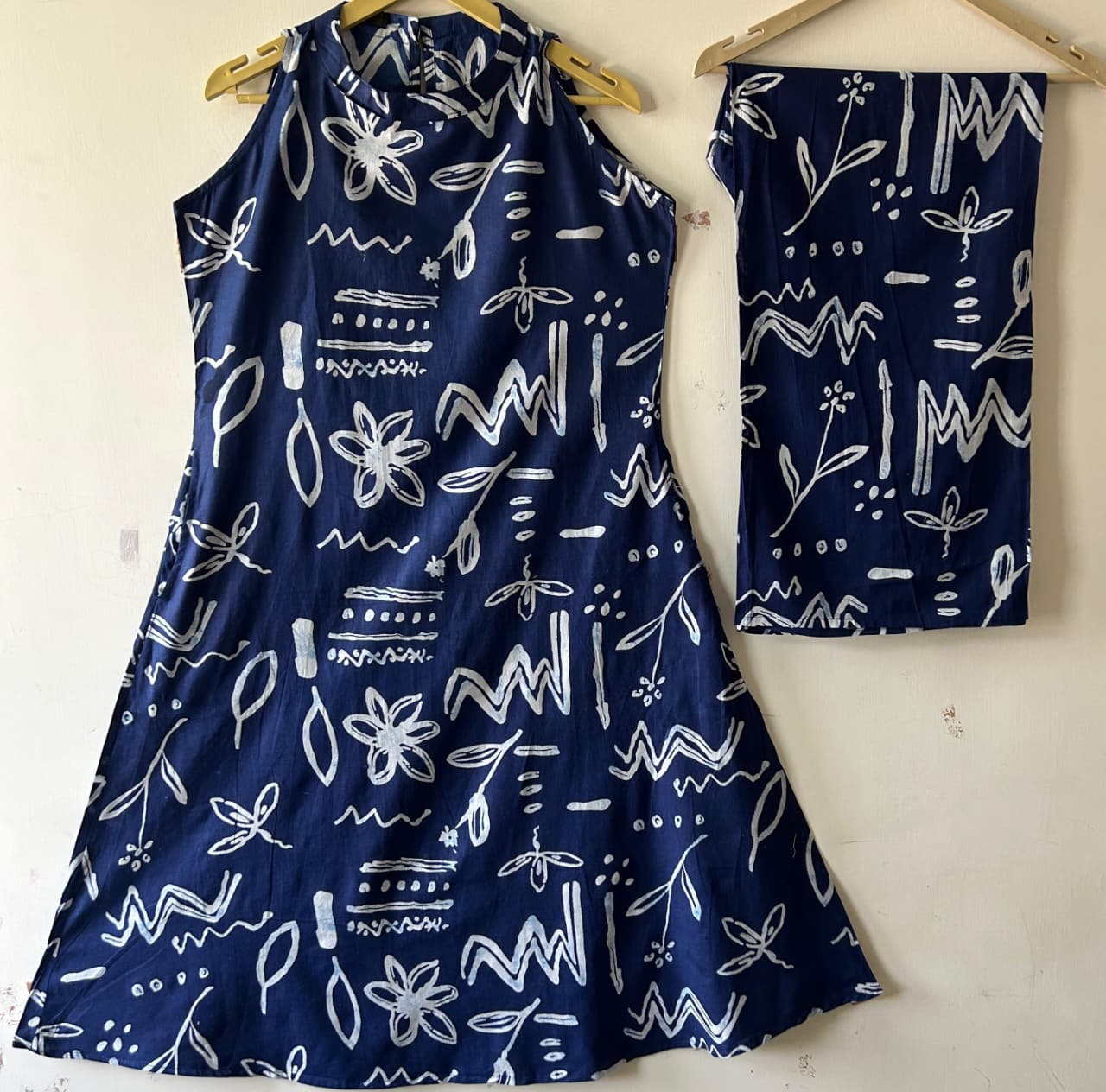 halter nack Aline  kurta with both side pocket  &  palazzo