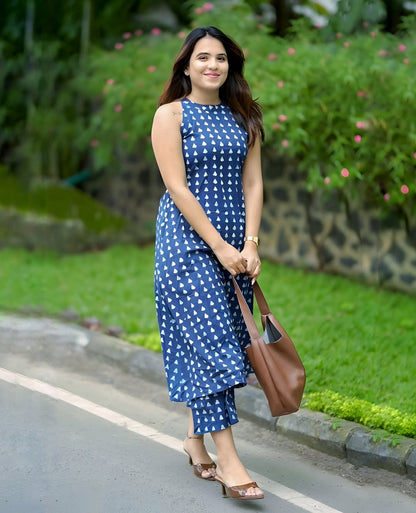 halter nack Aline  kurta with both side pocket  &  palazzo