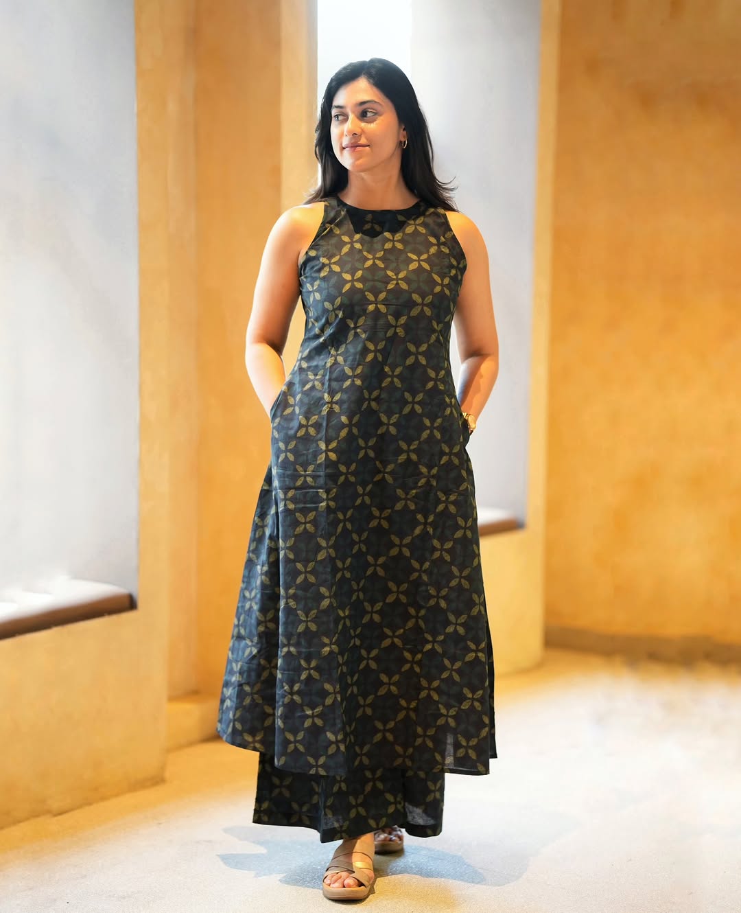 halter nack Aline  kurta with both side pocket  &  palazzo