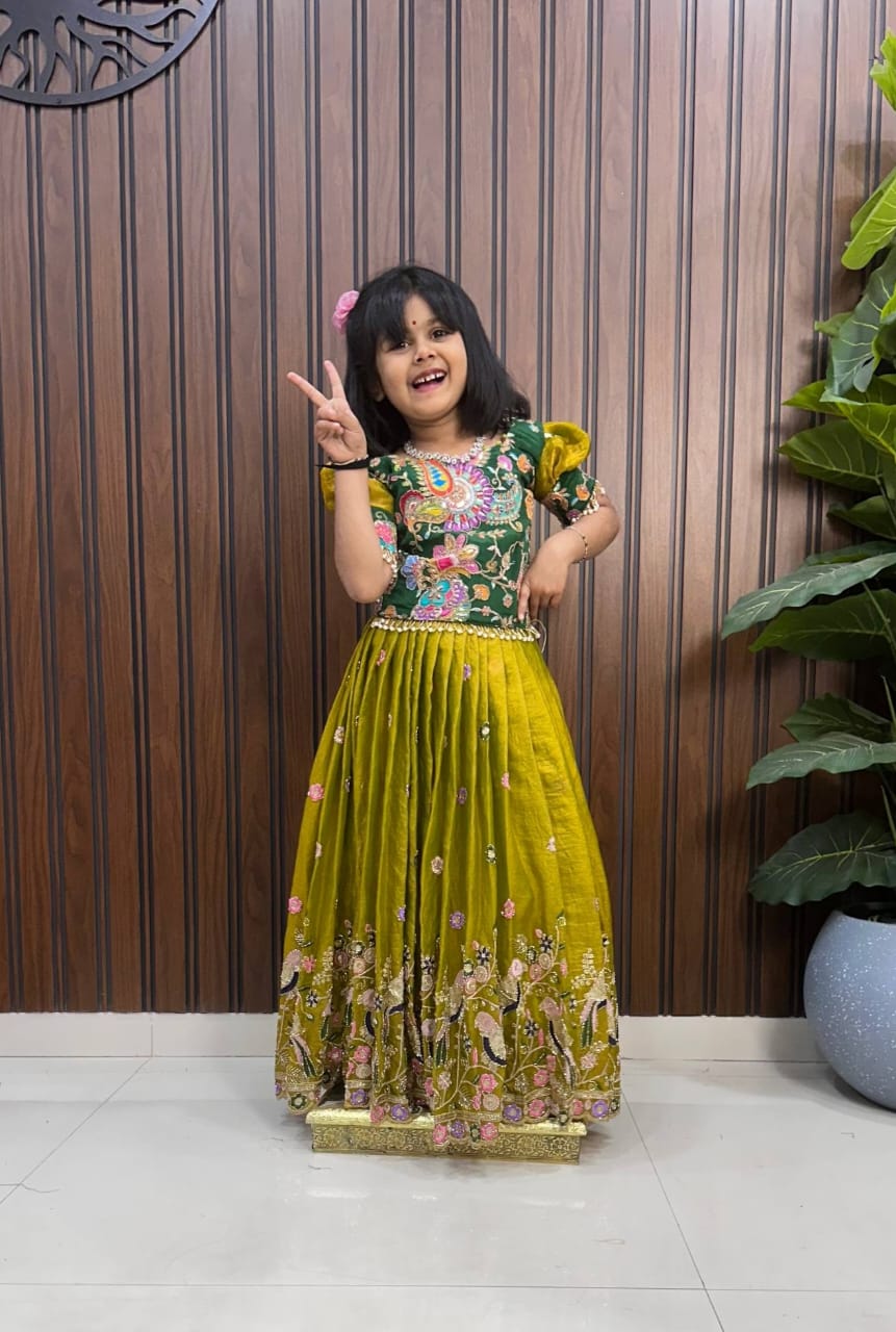 |NEW LAUNCHING KIDS LEHENGA CHOLI|